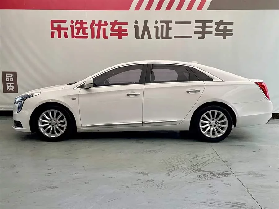Cadillac XTS