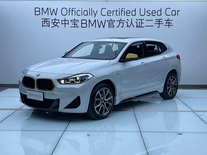 BMW X2