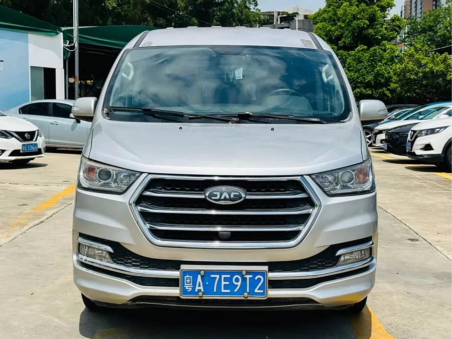 JAC Refine Ruifeng M4