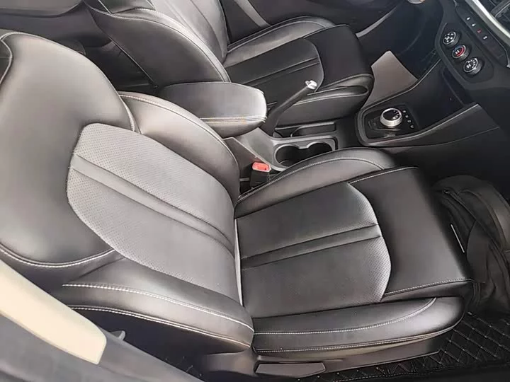 Baojun 360
