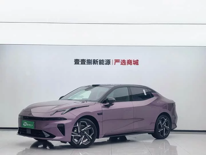 Lynk & Co 07 EM-P