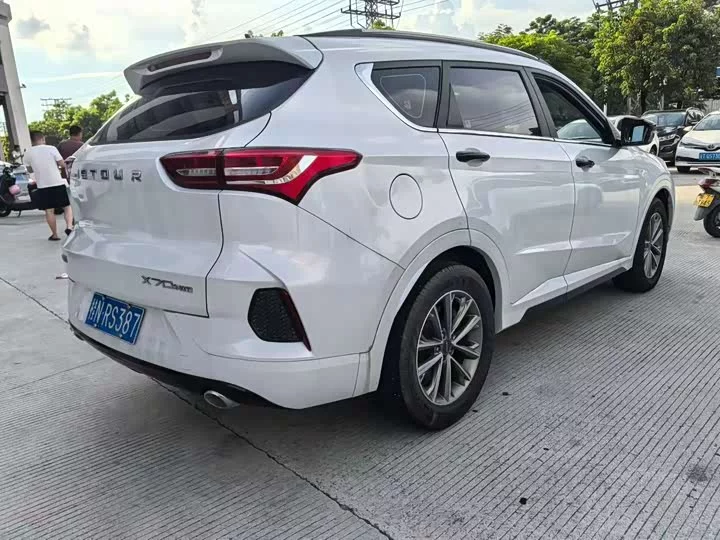 Jetour X70
