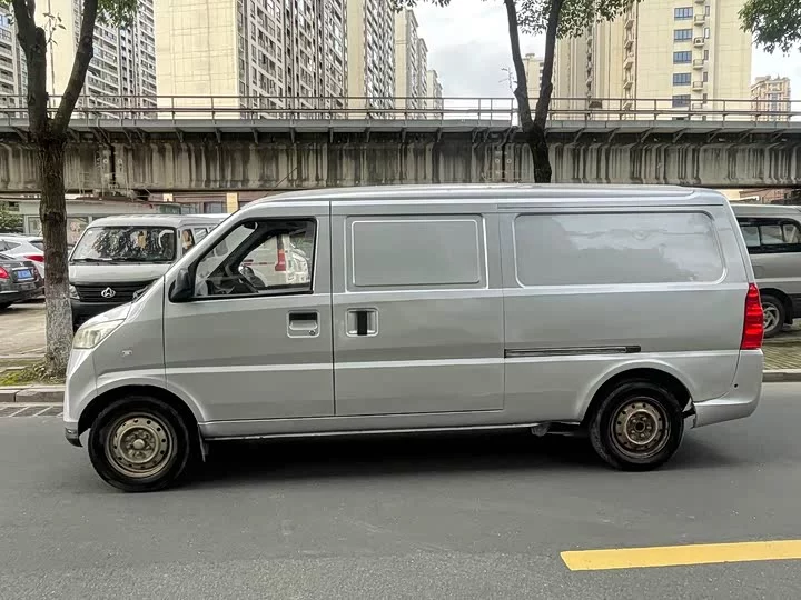 Wuling EV50