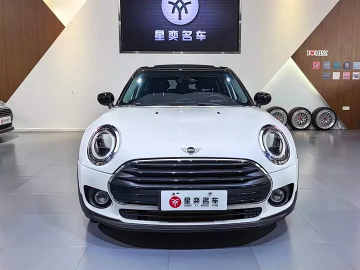 MINI CLUBMAN
