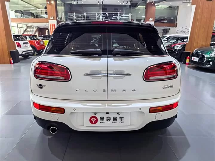 MINI CLUBMAN