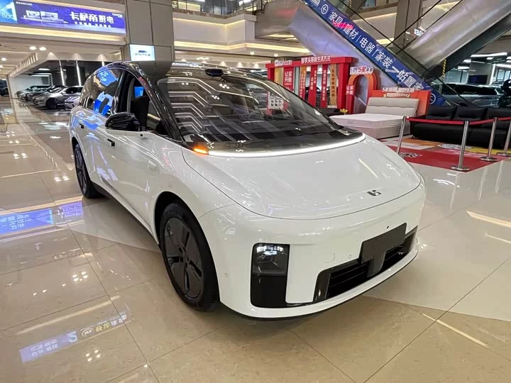 Li Ideal i8