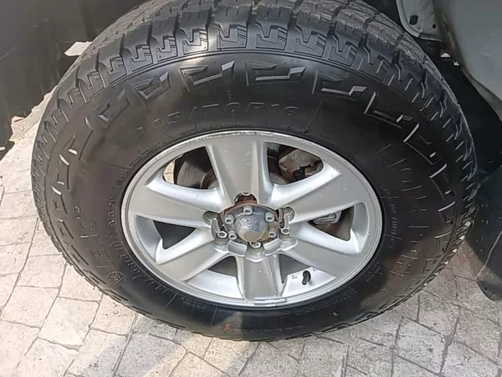 Isuzu RE-MAX