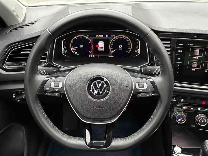 Volkswagen T-ROC Tange