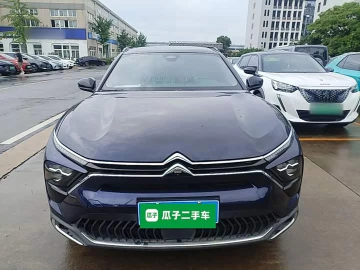Citroën Versailles C5 X