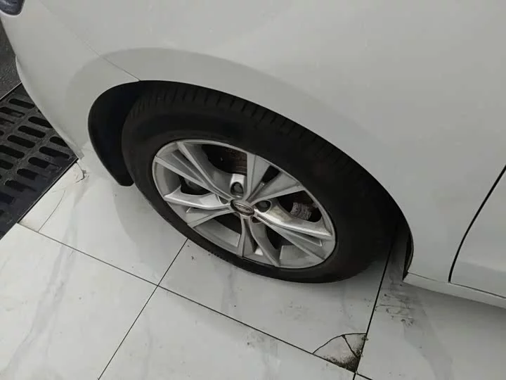 Geely Borui