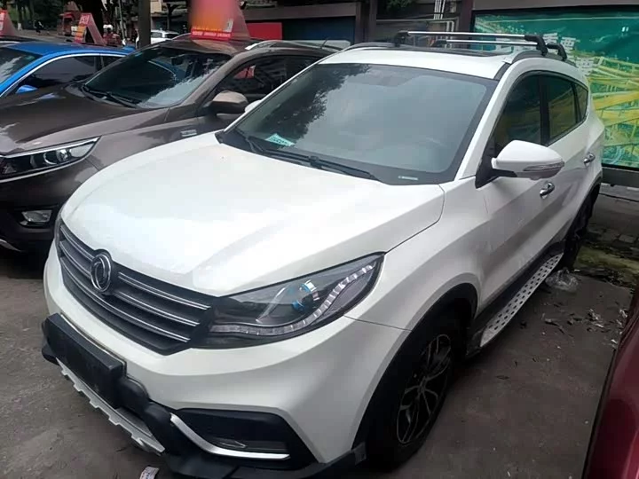 Dongfeng Fengon 580