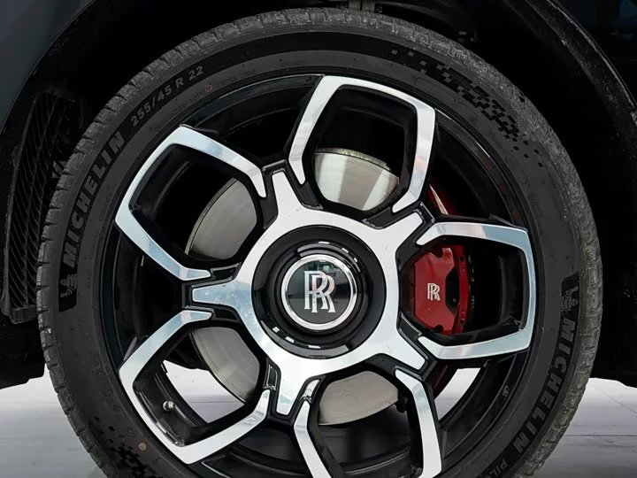 Rolls Royce Cullinan