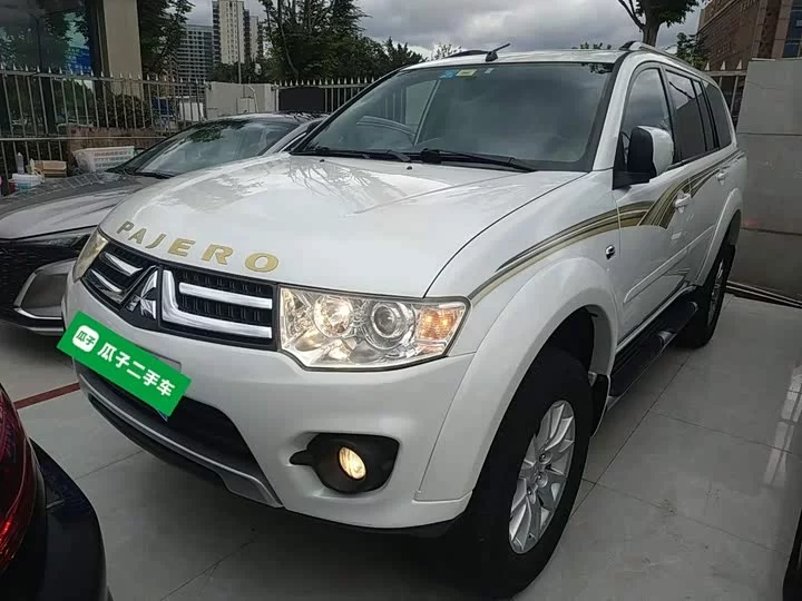 Mitsubishi Pajero Jinchang