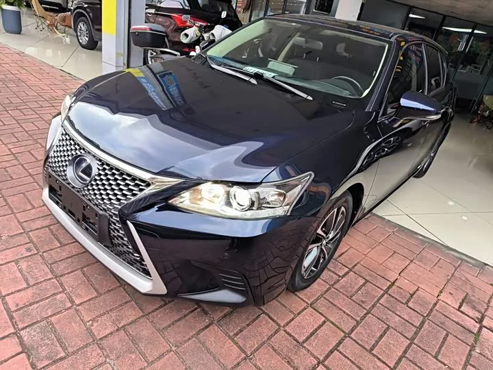 Lexus CT