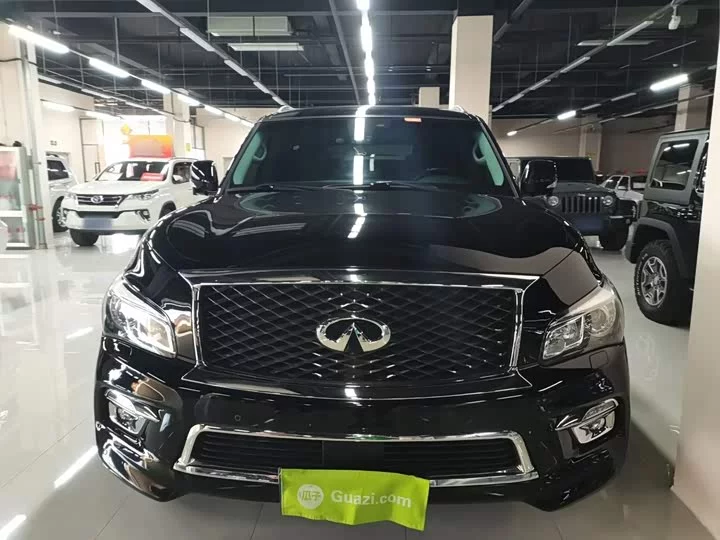 Infiniti QX80