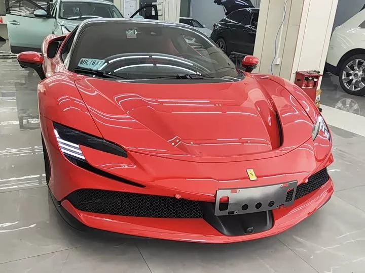 ferrari SF90