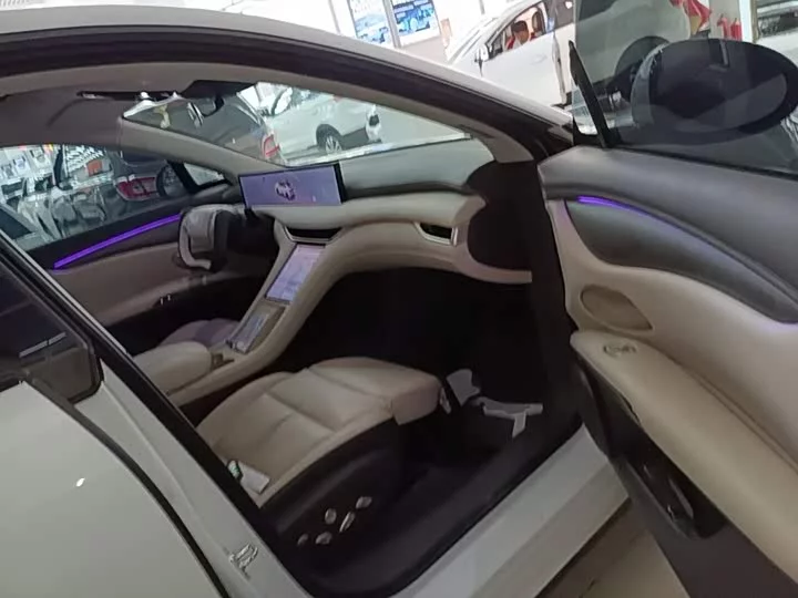 Zhiji LS6