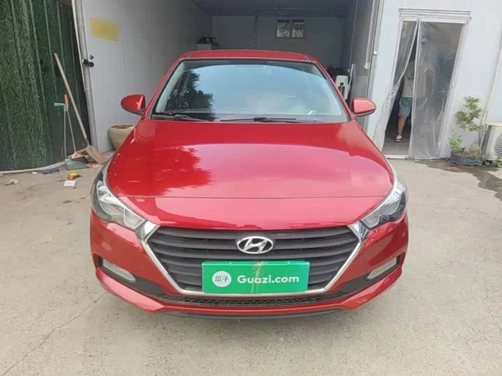 Hyundai Accept