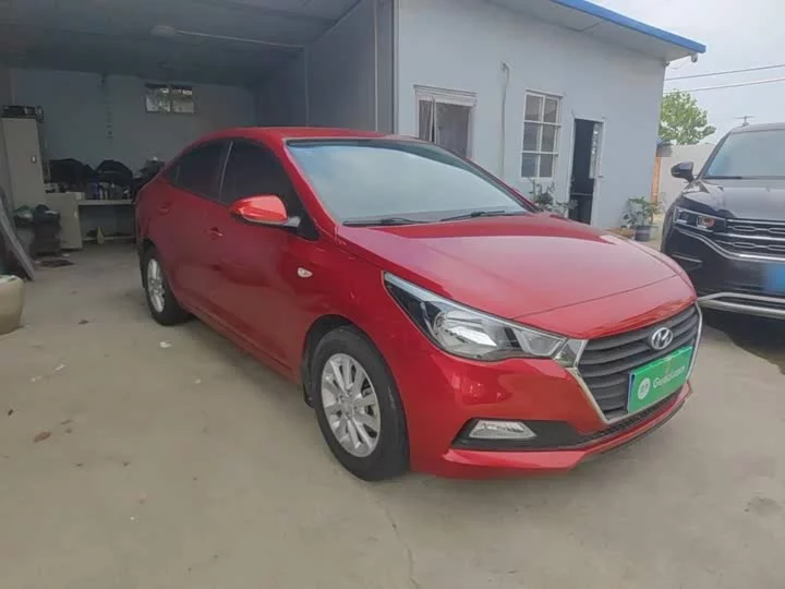 Hyundai Accept