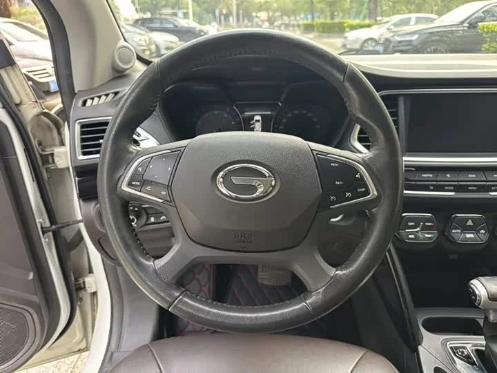 GAC Trumpchi GS4