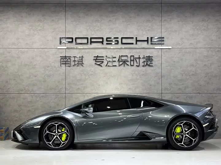 Lamborghini Huracán