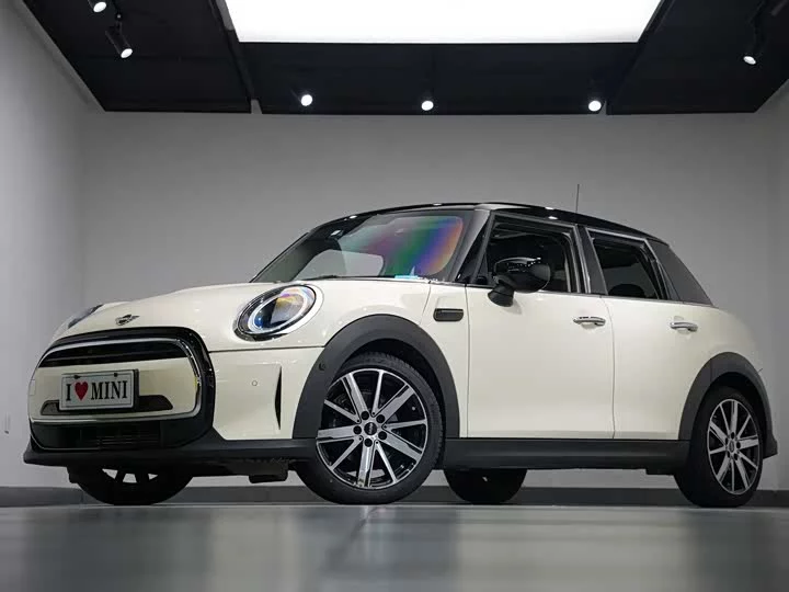 MINI 