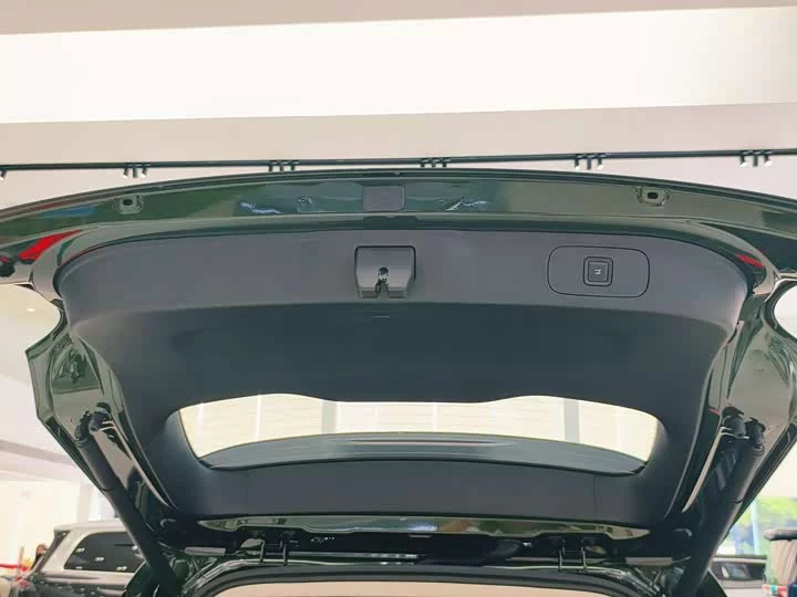 Leapmotor A10