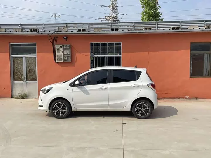 Changan Benben E-Star