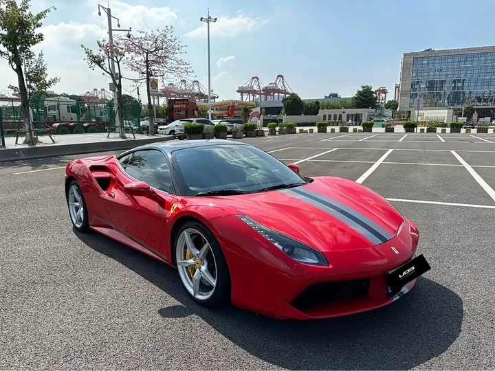 ferrari 488