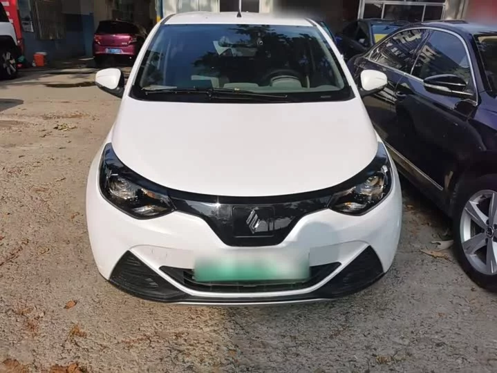 Jiangling Easy EV2