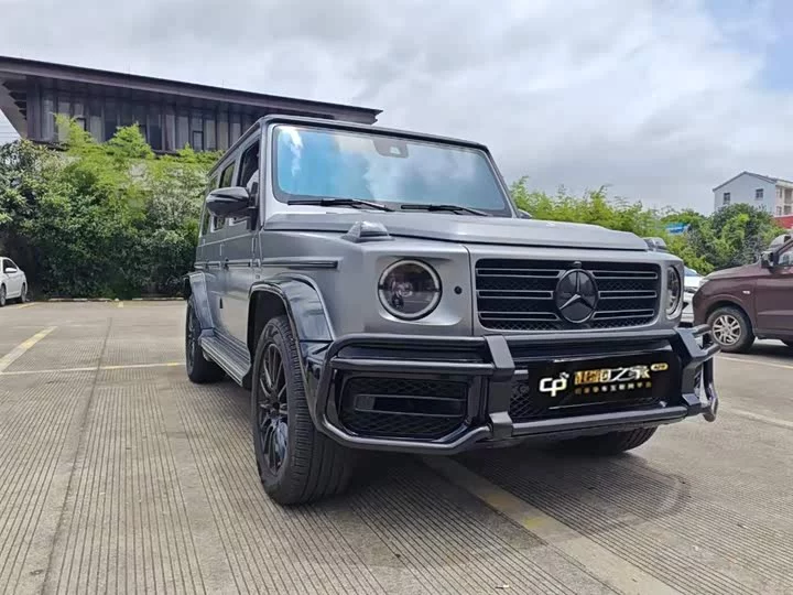 Mercedes-Benz G-rated