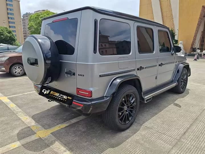 Mercedes-Benz G-rated