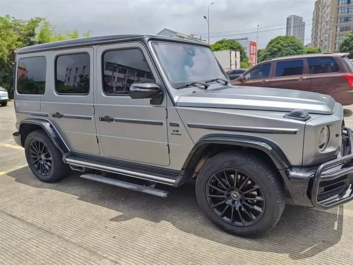 Mercedes-Benz G-rated