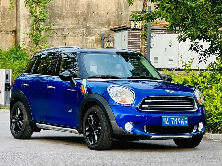 MINI COUNTRYMAN