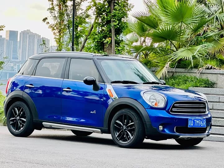 MINI COUNTRYMAN