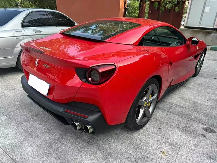 ferrari Portofino