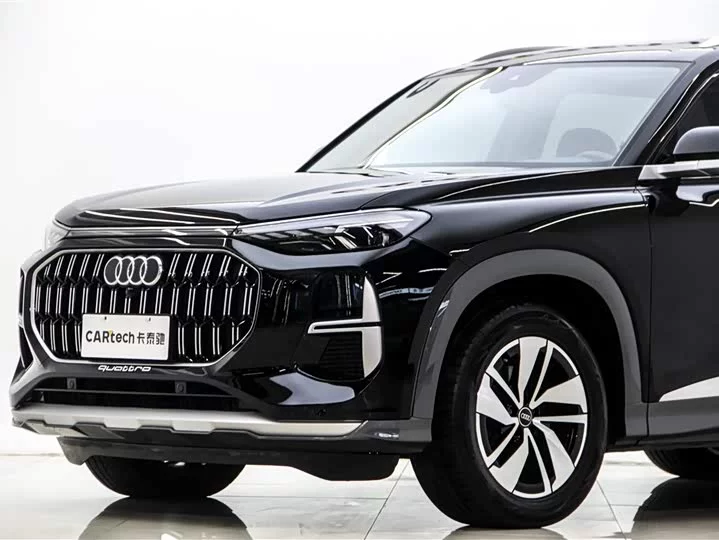 Audi Q6