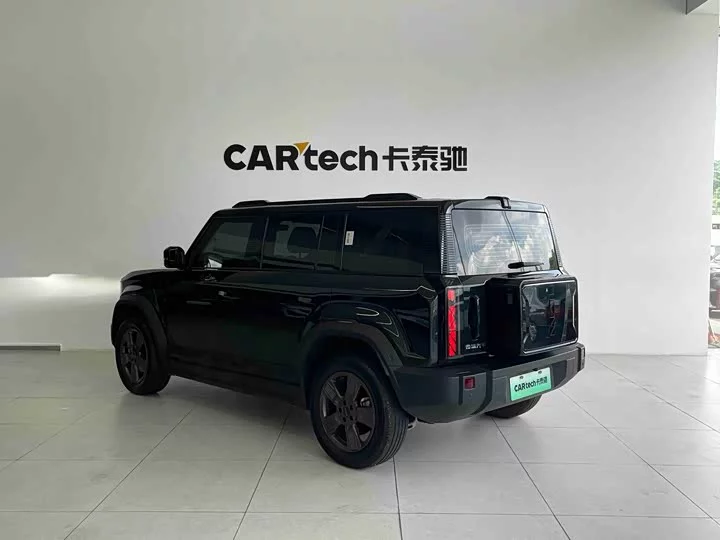 iCAR 03