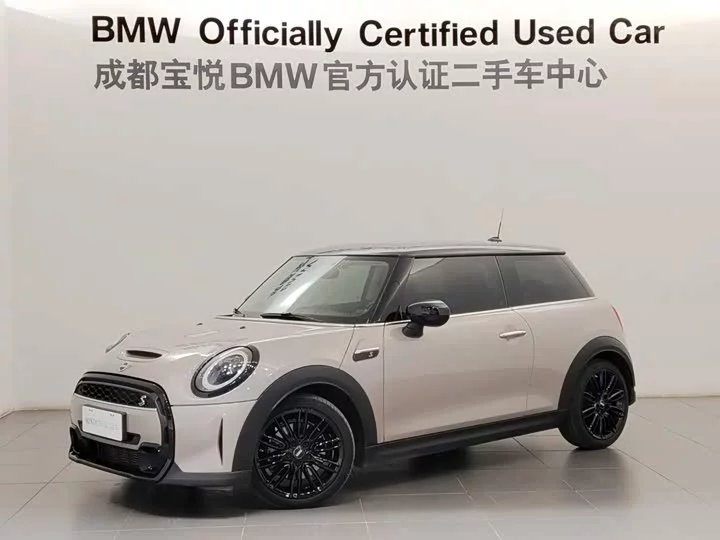 MINI 