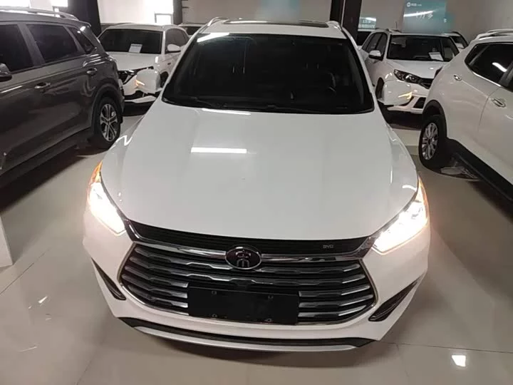 BYD Song