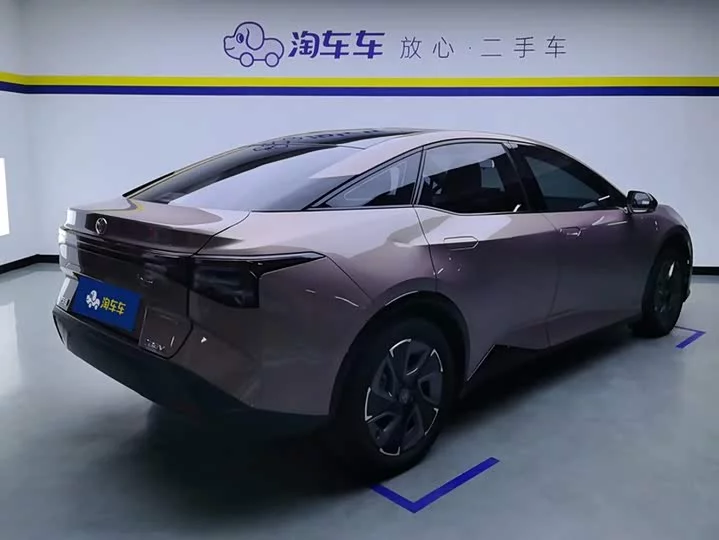 Toyota bZ3
