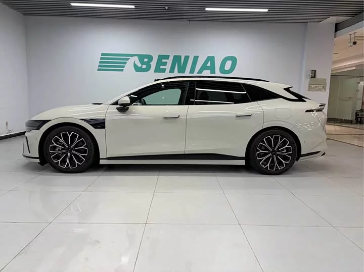 ZEEKR 007GT