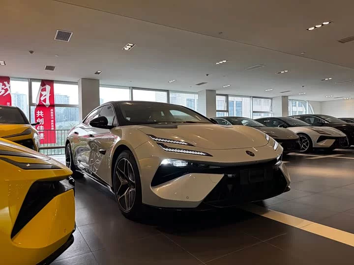 Lotus EMEYA