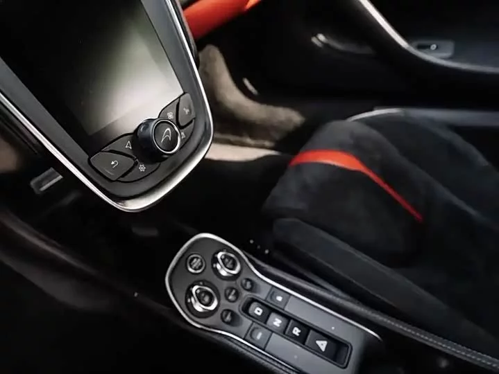 McLaren 540C