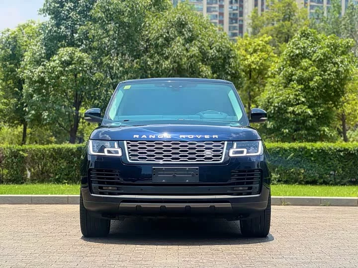 Land Rover range rover