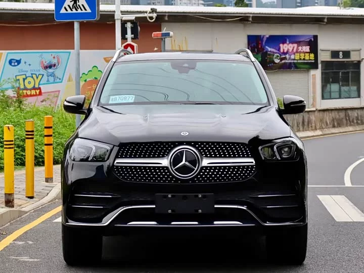 Mercedes-Benz GLE (Imported)