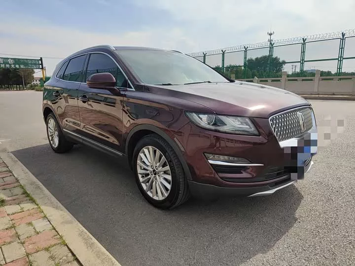 Lincoln MKC