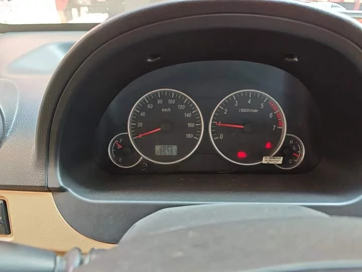 Dongfeng C35