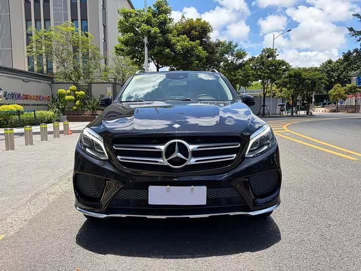Mercedes-Benz GLE (Imported)