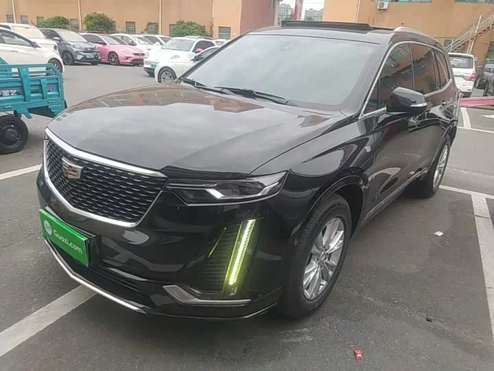 Cadillac XT6